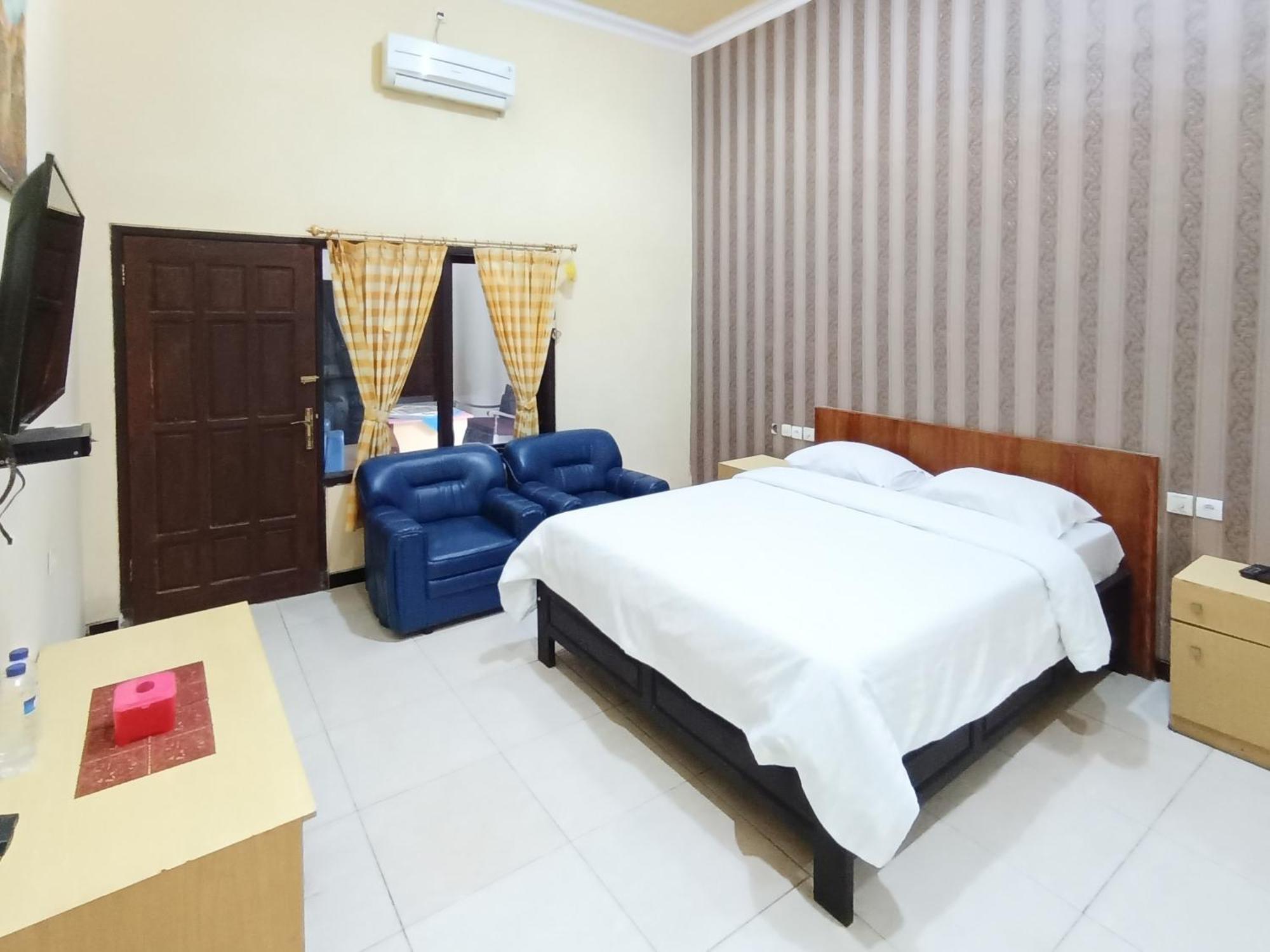 Hotel Gita Puri Redpartner Blitar Zewnętrze zdjęcie