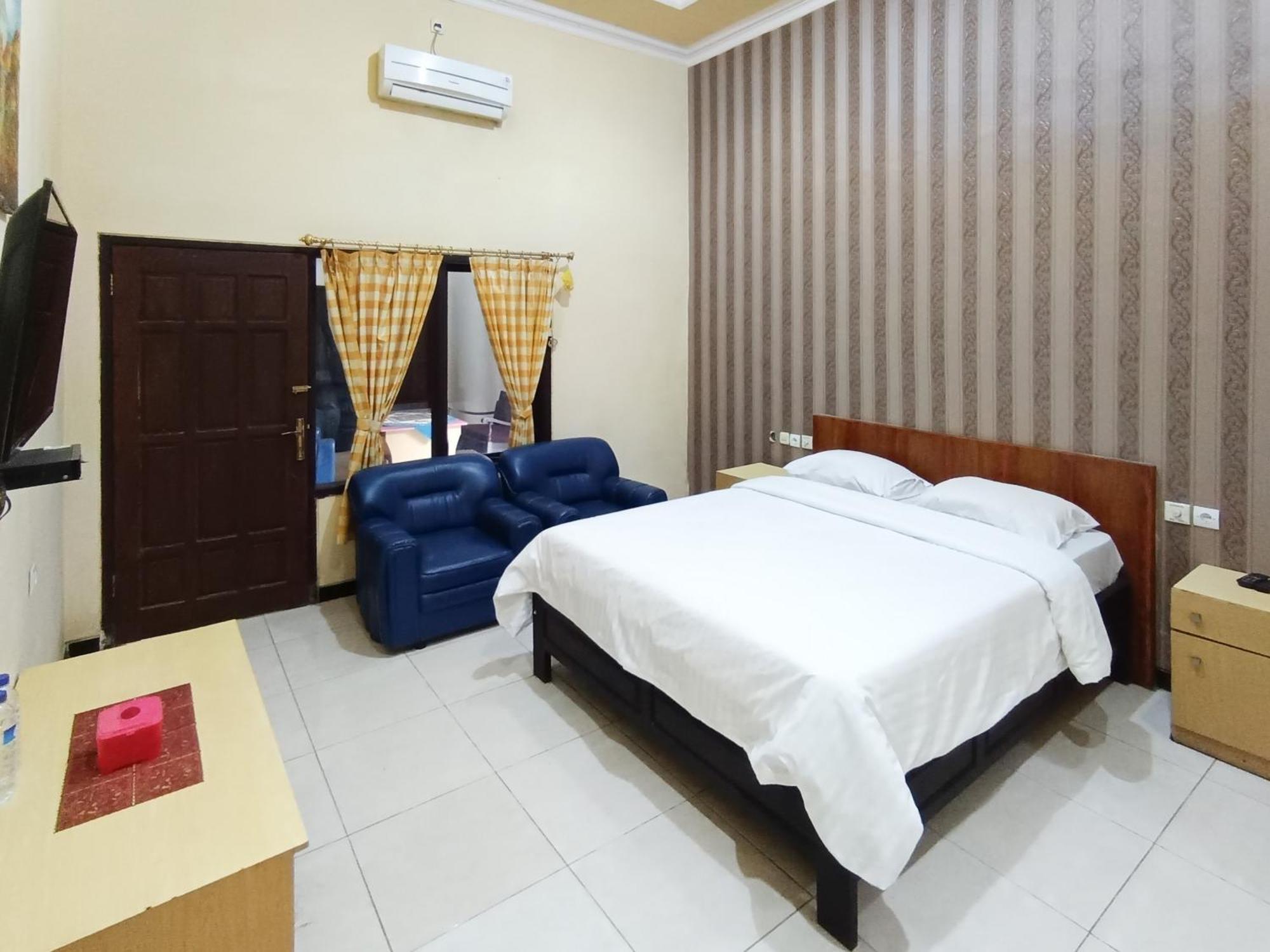 Hotel Gita Puri Redpartner Blitar Zewnętrze zdjęcie