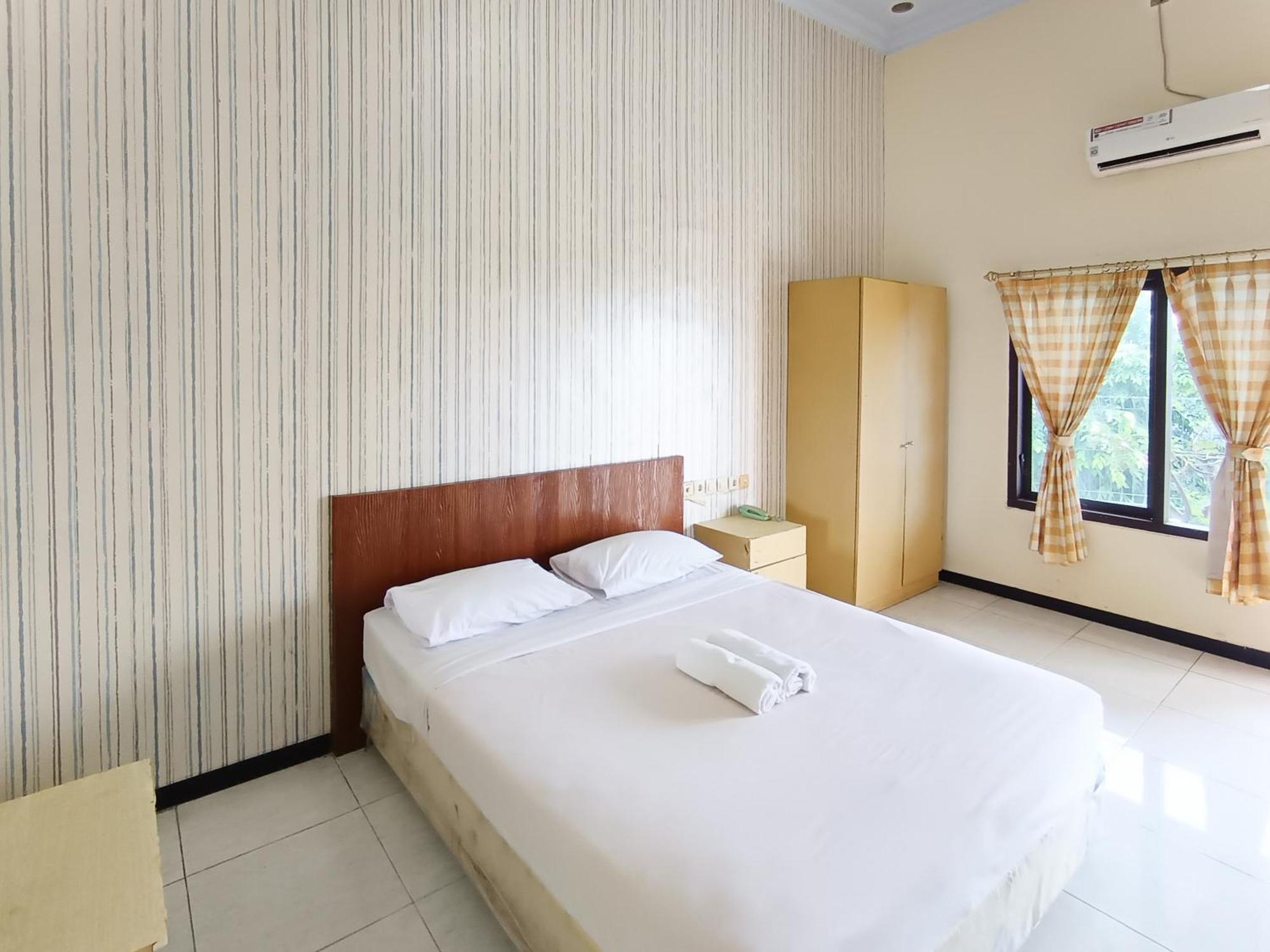 Hotel Gita Puri Redpartner Blitar Zewnętrze zdjęcie