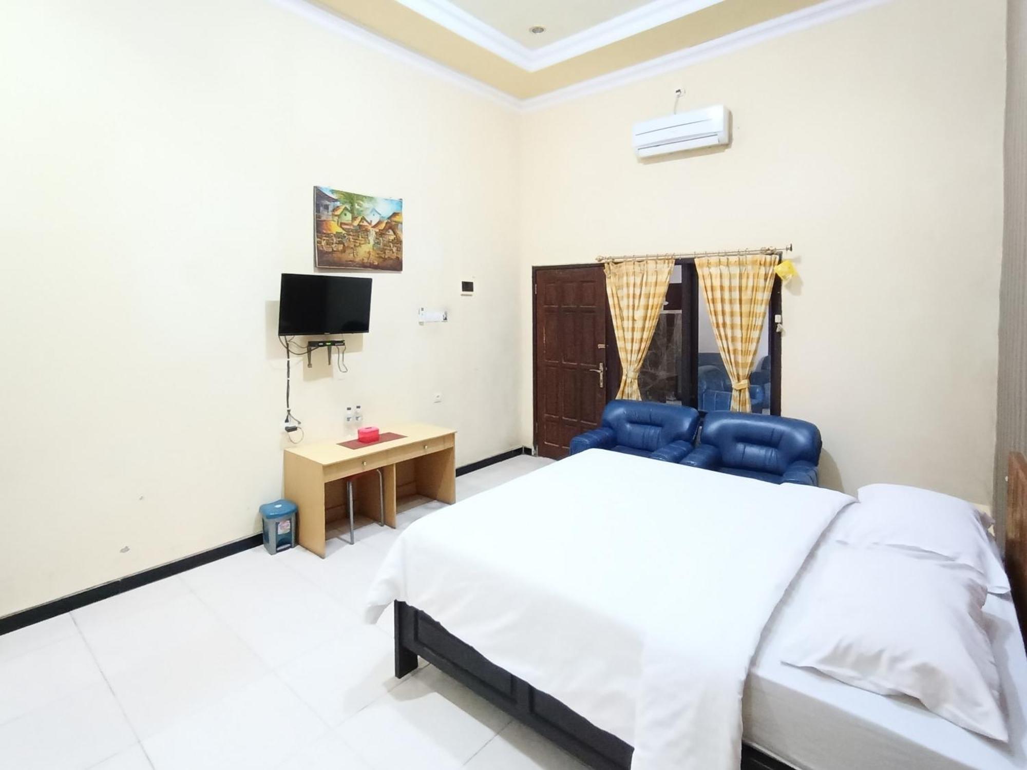 Hotel Gita Puri Redpartner Blitar Zewnętrze zdjęcie