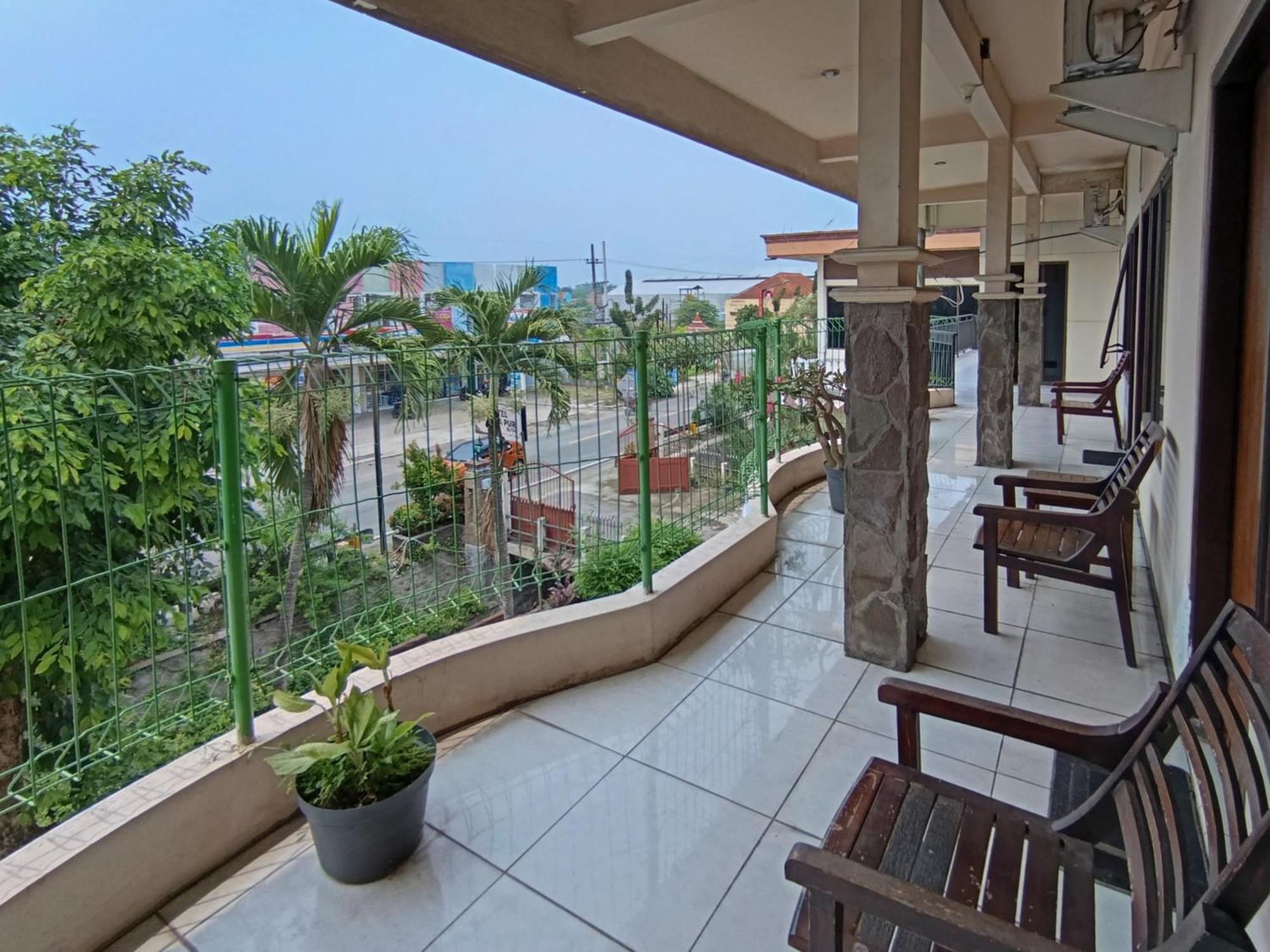 Hotel Gita Puri Redpartner Blitar Zewnętrze zdjęcie